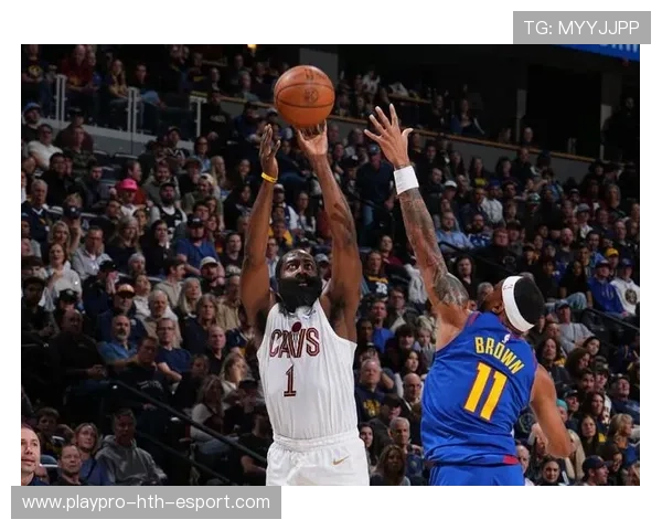 掘金篮板拼到位，二次进攻给足压力